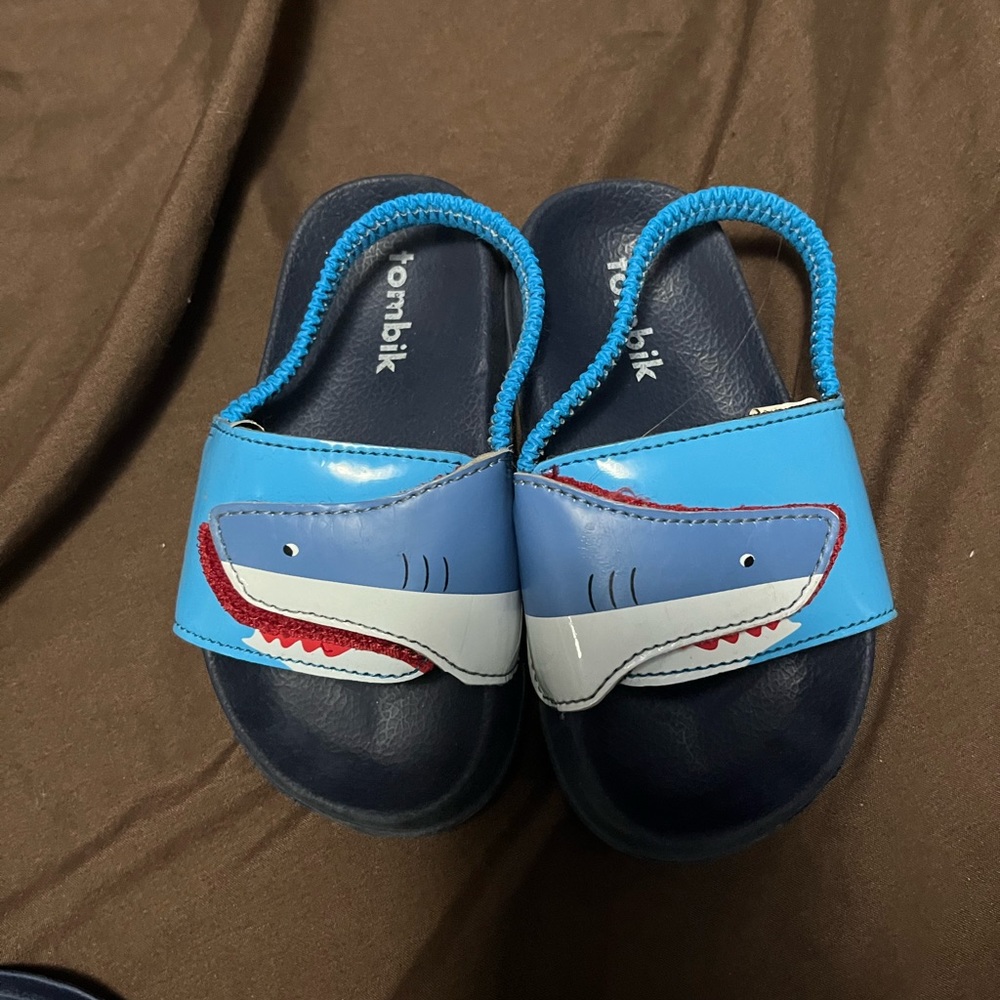 Size 8 sandals